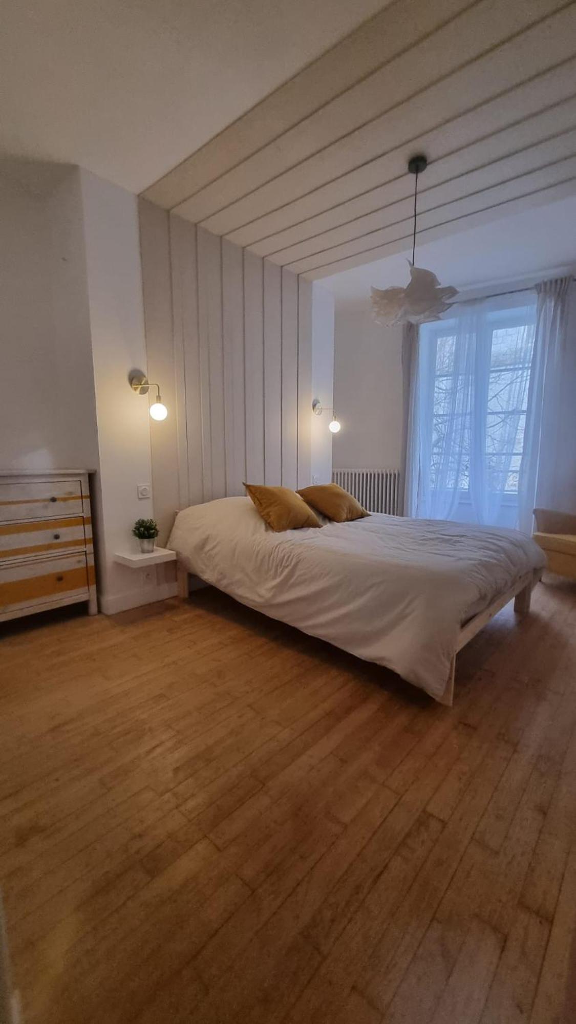 Appartement Neuf Avec Garage + Fibre Blanzac  エクステリア 写真